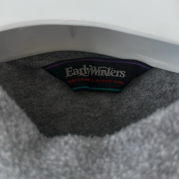 Vintage Early Winters grey fleece crewneck polartec sweatshirt (M) - Picture 3 of 6